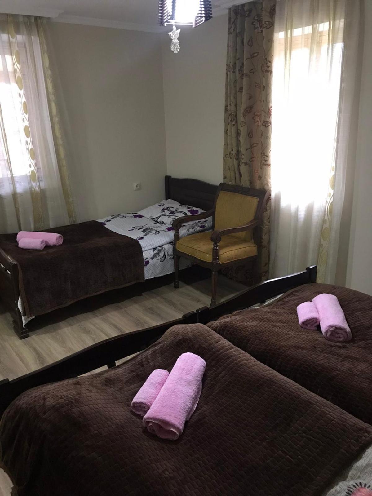Guesthouse Venera 메스티아 객실 사진